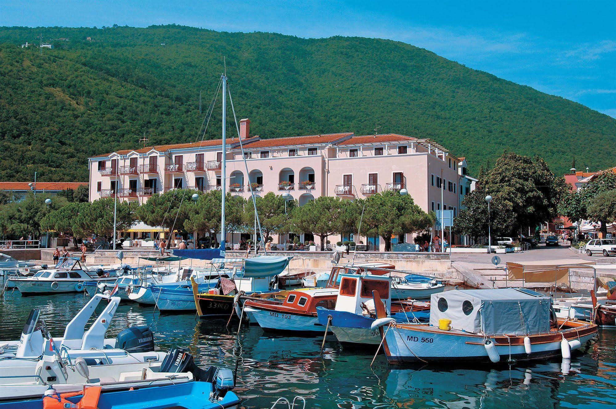 Hotel Mediteran - Liburnia Mošćenička Draga المظهر الخارجي الصورة